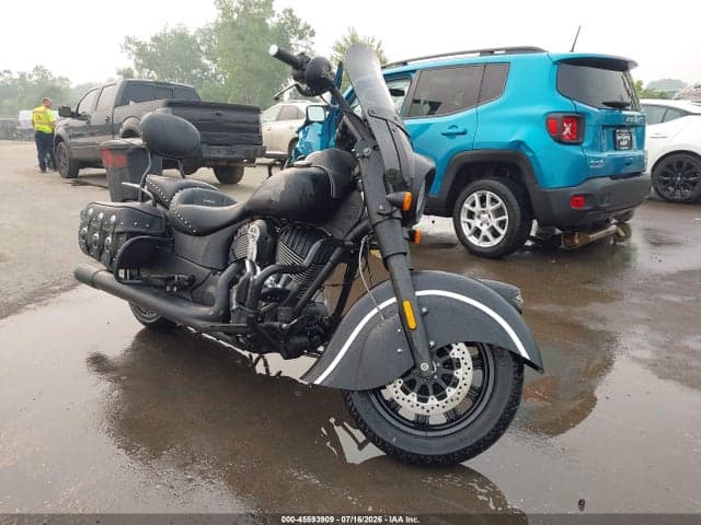 2017 INDIAN MOTORCYCLE CO. CHIEF DARK HORSE