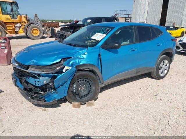 2026 CHEVROLET TRAX FWD LS 2
