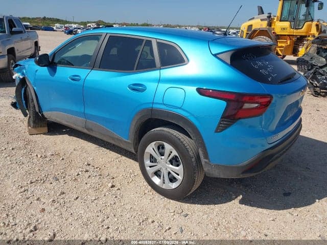 2026 CHEVROLET TRAX FWD LS 3
