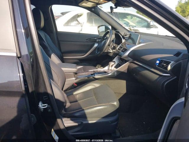 2020 MITSUBISHI ECLIPSE CROSS SE 1.5T AWC/SEL 1.5T AWC 5
