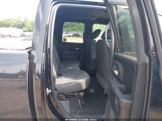 2022 RAM 1500 CLASSIC WARLOCK 4X4 6'4 BOX 8