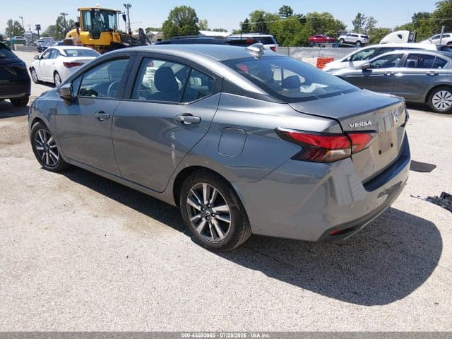 2021 NISSAN VERSA SV XTRONIC CVT 3