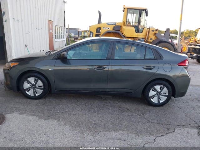 2020 HYUNDAI IONIQ HYBRID BLUE 14