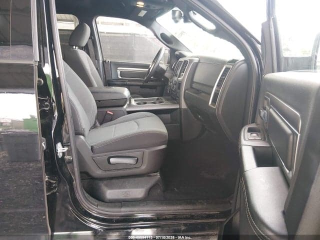2022 RAM 1500 CLASSIC WARLOCK 4X4 6'4 BOX 5