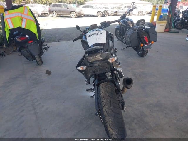 2017 KAWASAKI ZR900 6