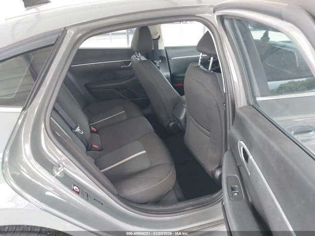 2020 HYUNDAI SONATA SE 8