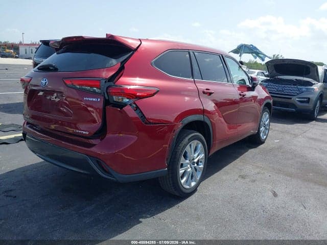 2023 TOYOTA HIGHLANDER HYBRID LIMITED 4