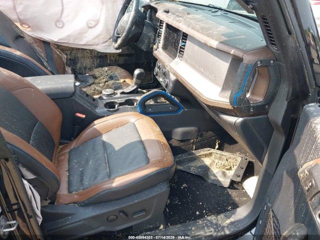 2023 FORD BRONCO OUTER BANKS 5