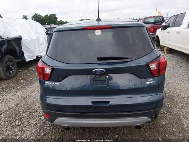 2019 FORD ESCAPE SE 17