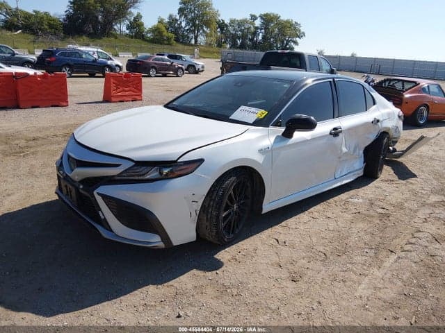 2021 TOYOTA CAMRY XSE HYBRID 2