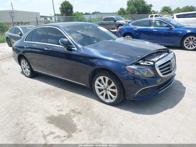 2017 MERCEDES-BENZ E 300