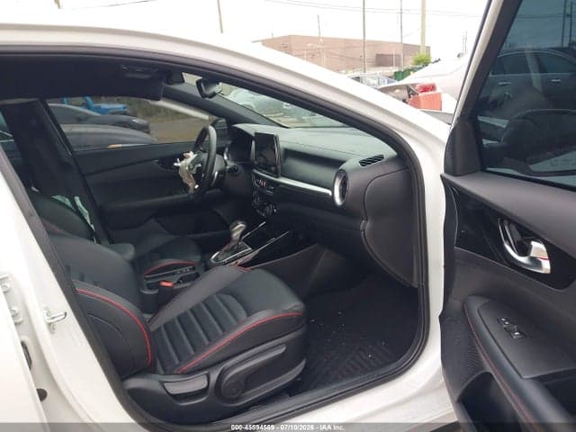 2024 KIA FORTE GT 5