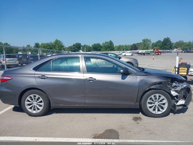 2017 TOYOTA CAMRY LE 13