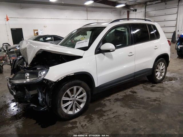 2017 VOLKSWAGEN TIGUAN 2.0T/2.0T S 2