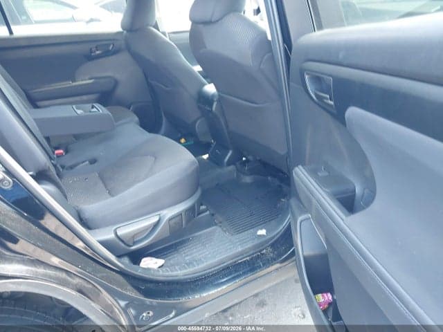 2024 TOYOTA HIGHLANDER LE 8
