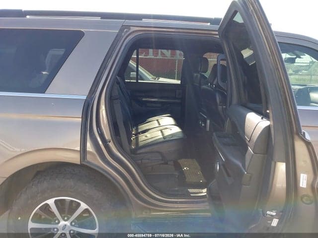 2018 FORD EXPEDITION XLT 8