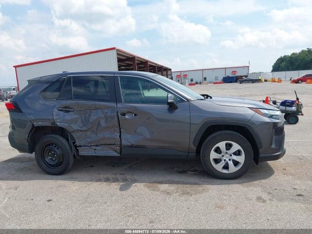 2024 TOYOTA RAV4 LE 13