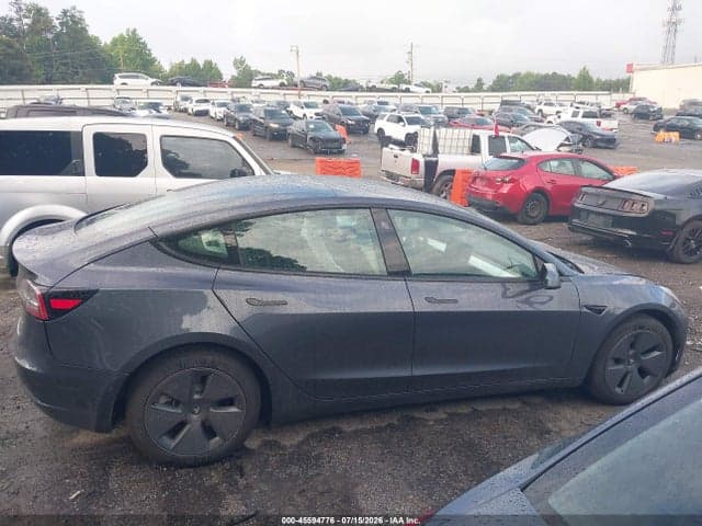2022 TESLA MODEL 3 13