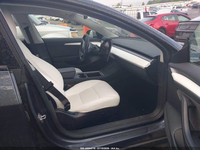 2022 TESLA MODEL 3 5