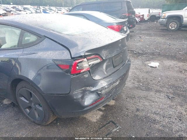 2022 TESLA MODEL 3 6