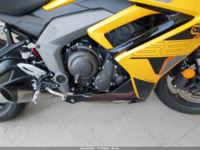 2026 TRIUMPH MOTORCYCLE DAYTONA 660 8