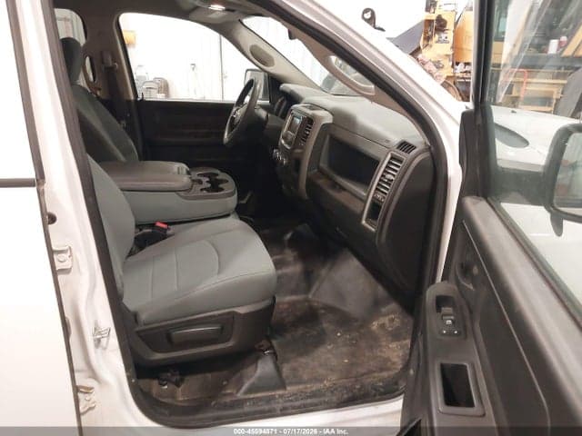 2019 RAM 1500 CLASSIC TRADESMAN 4X4 5'7 BOX 5