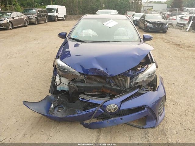 2017 TOYOTA COROLLA SE 12