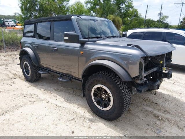 2022 FORD BRONCO BADLANDS 1