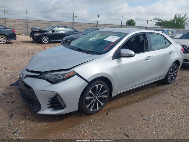 2017 TOYOTA COROLLA SE 2