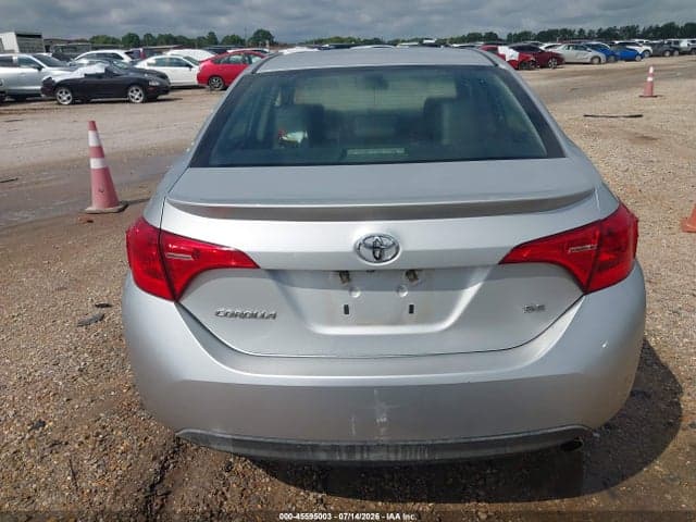 2017 TOYOTA COROLLA SE 16
