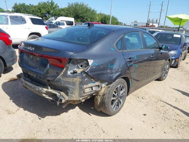 2023 KIA FORTE LXS 4