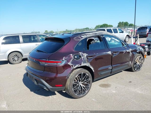 2024 PORSCHE MACAN T 4