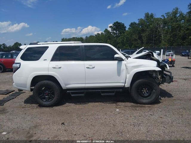 2022 TOYOTA 4RUNNER SR5 PREMIUM 13