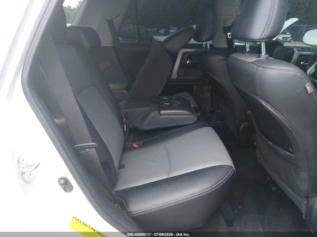2022 TOYOTA 4RUNNER SR5 PREMIUM 8