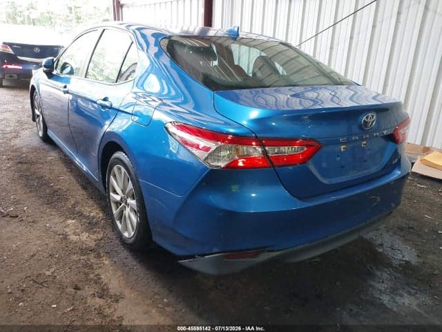2020 TOYOTA CAMRY LE 3