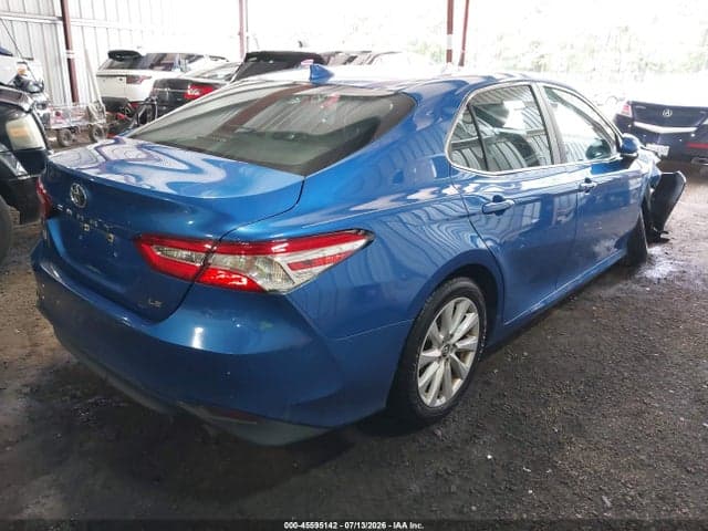 2020 TOYOTA CAMRY LE 4