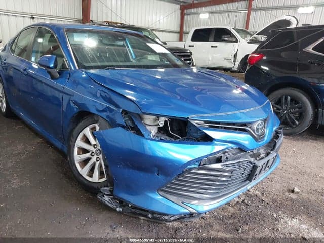 2020 TOYOTA CAMRY LE 6