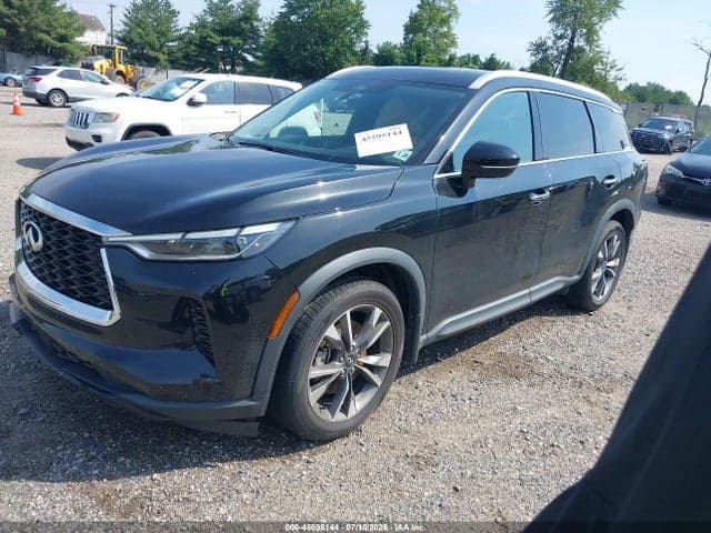 2023 INFINITI QX60 LUXE AWD 2