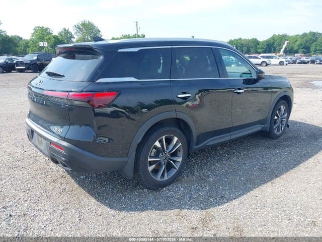 2023 INFINITI QX60 LUXE AWD 4