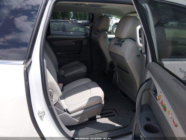 2017 CHEVROLET TRAVERSE PREMIER 8