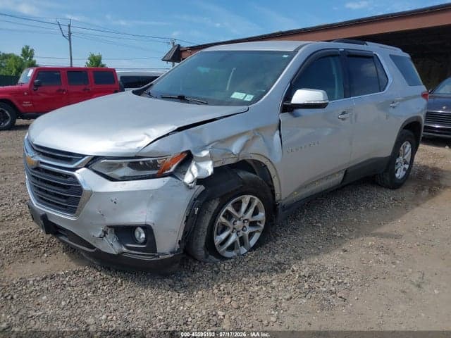 2018 CHEVROLET TRAVERSE LT CLOTH 2