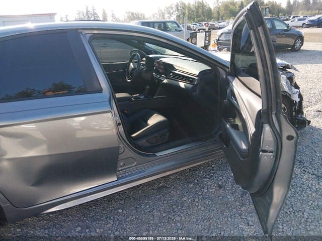 2025 TOYOTA CAMRY XSE 5