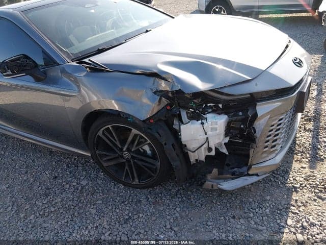 2025 TOYOTA CAMRY XSE 6
