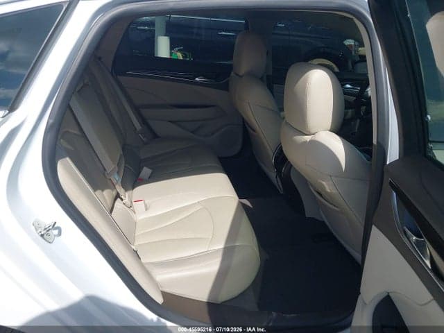 2017 BUICK LACROSSE ESSENCE 8
