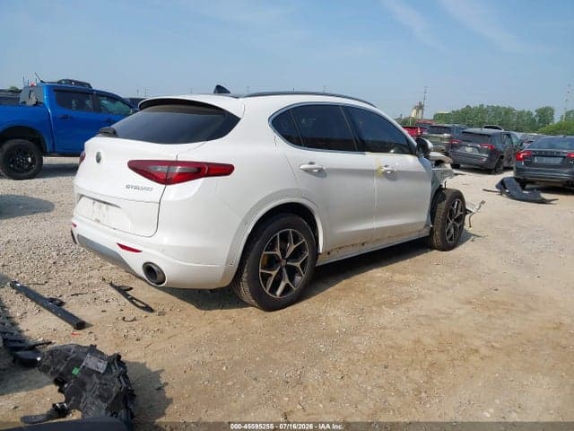 2021 ALFA ROMEO STELVIO TI AWD 4