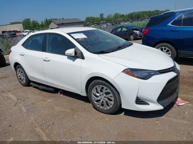 2018 TOYOTA COROLLA LE 13