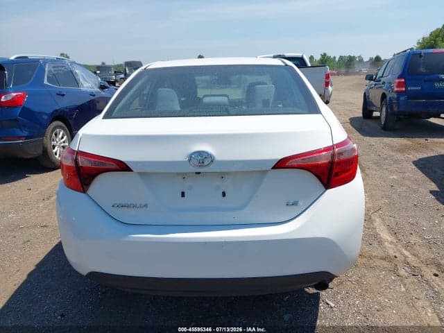 2018 TOYOTA COROLLA LE 16