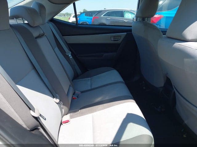 2018 TOYOTA COROLLA LE 8