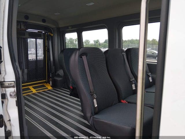 2023 FORD E-TRANSIT-350 8