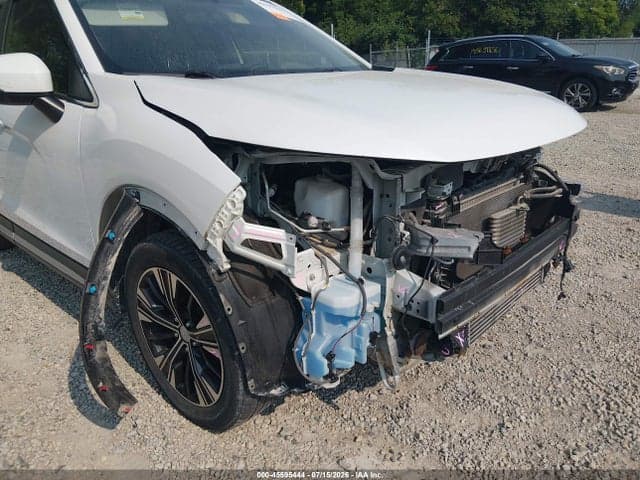 2018 MITSUBISHI ECLIPSE CROSS SE 18